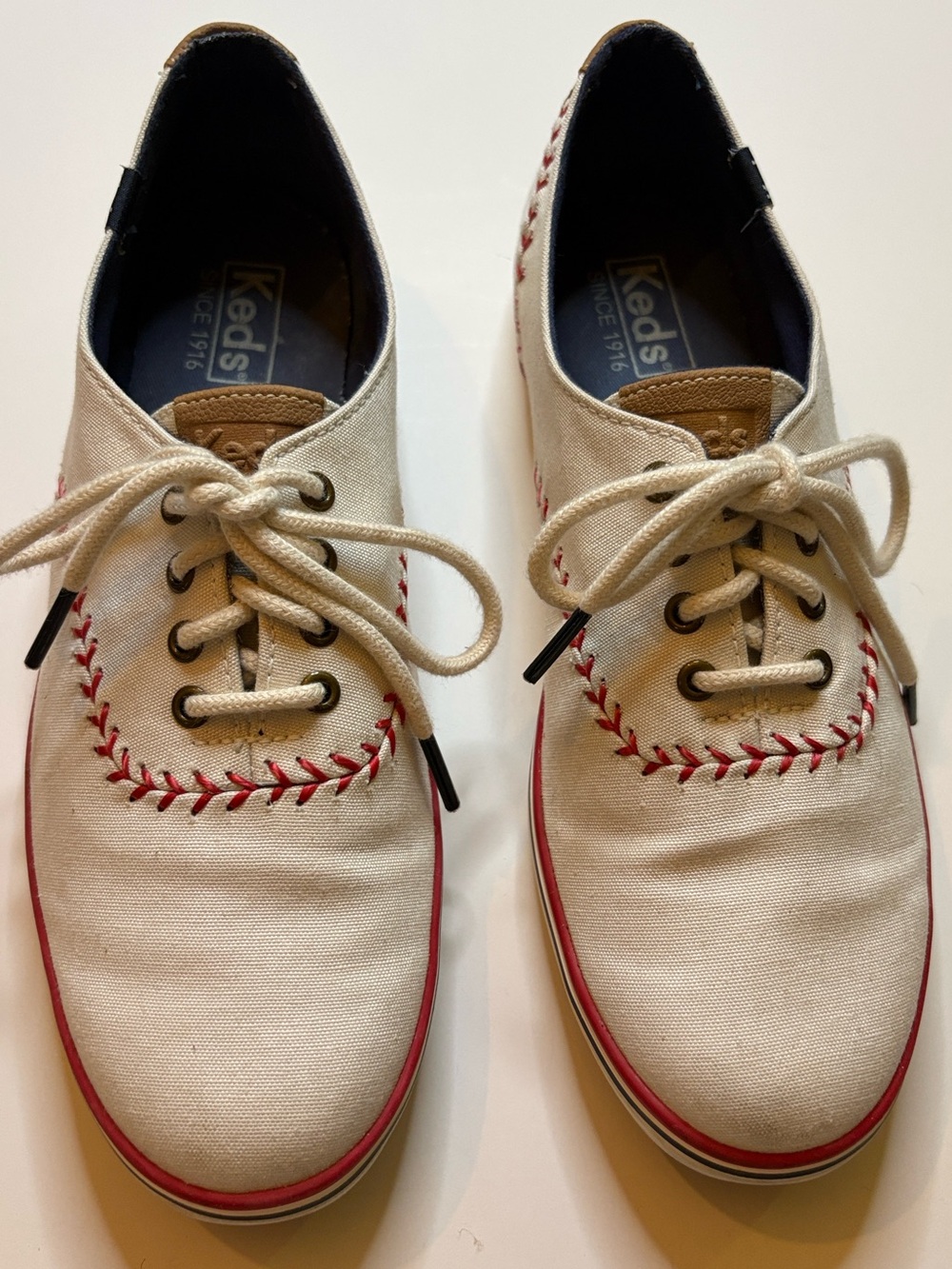 KEDS Champion Pennant Leather WHITE BASEBALL SZ 7.5